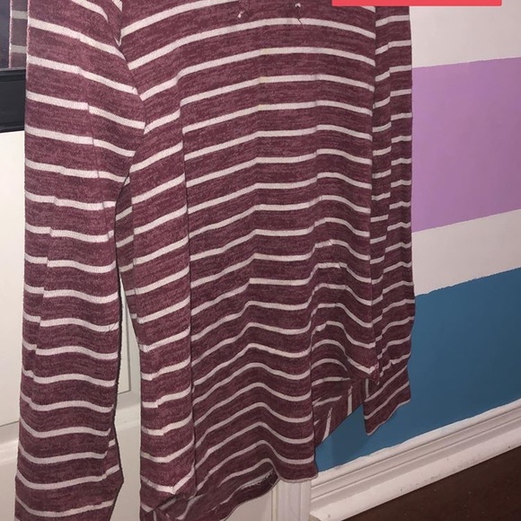 Unused striped hoodie - Picture 2 of 2